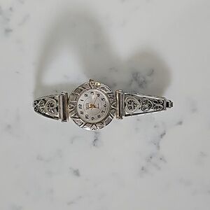 Kathy Ireland bracelet watch